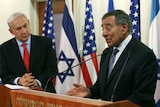 Panetta meets Netanyahu in Israel