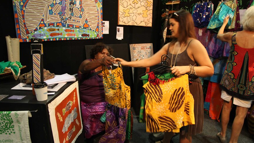 Shoppers at the Darwin Aboriginal Art Fair.