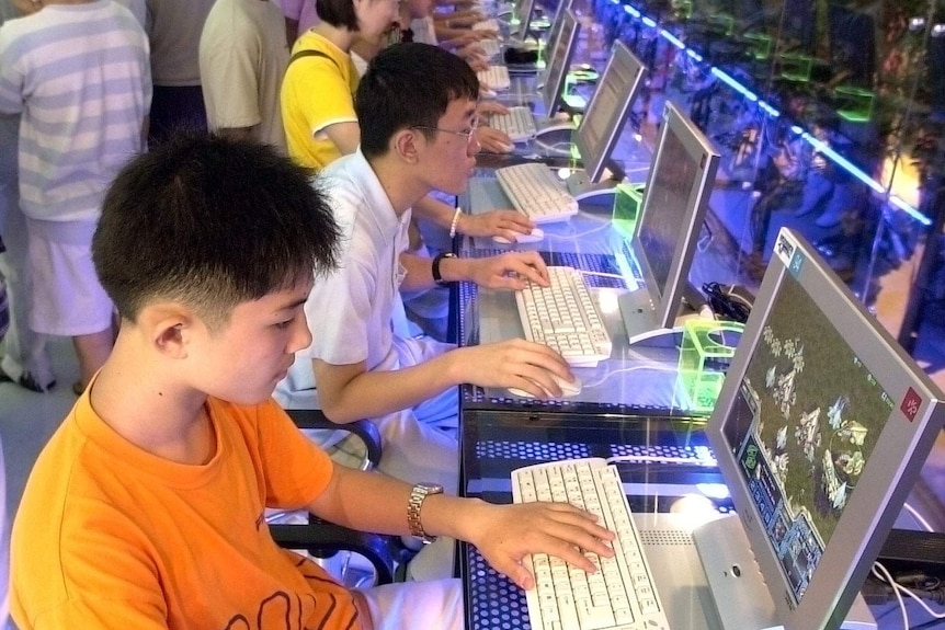 South Korean gamers do battle on Starcraft