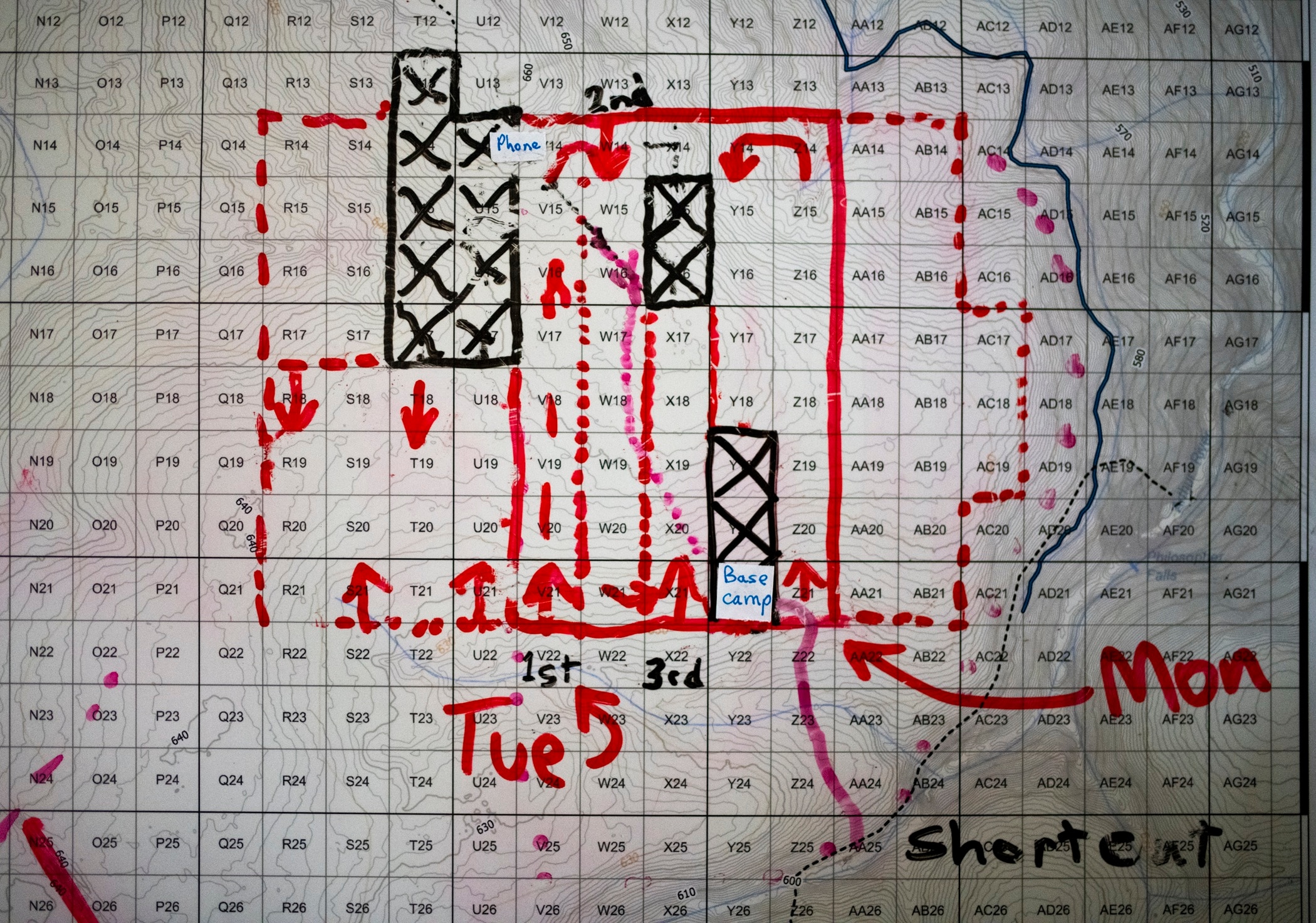 Un mapa detallado del área de búsqueda para el segundo día.