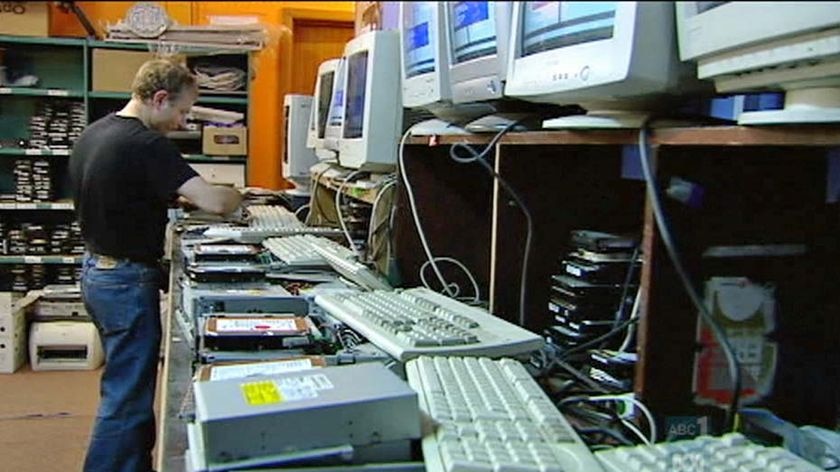 The Victorian Government is funding a program to recycle computers and provide internet access for t