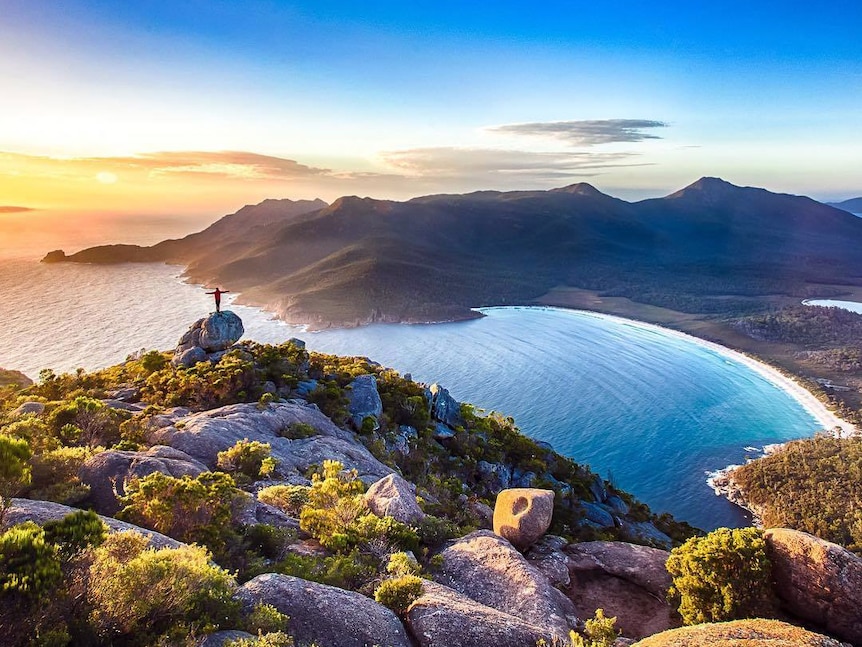 View over Wineglass Bay, Freycinet Peninsula in Tasmania.