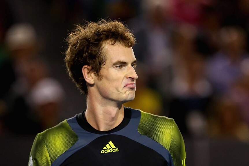 Murray gives Federer stiff upper lip