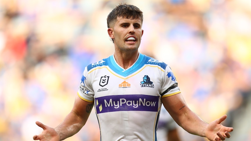 Les Bulldogs de Canterbury devancent les Cowboys du nord du Queensland à Townsville, les anguilles de Parramatta battent les Titans de la Gold Coast