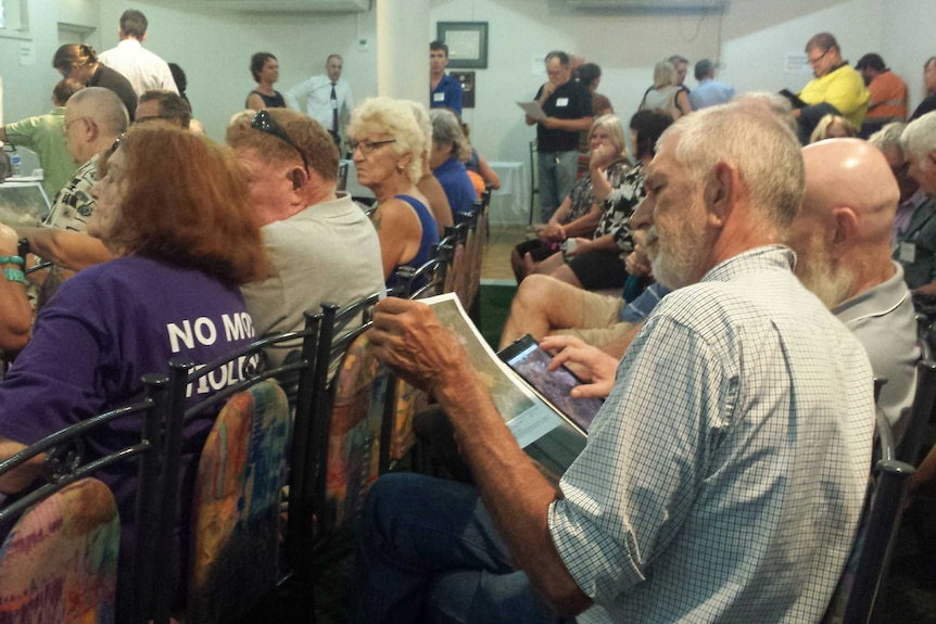 A public meeting in Katherine to discuss contamination of bore water