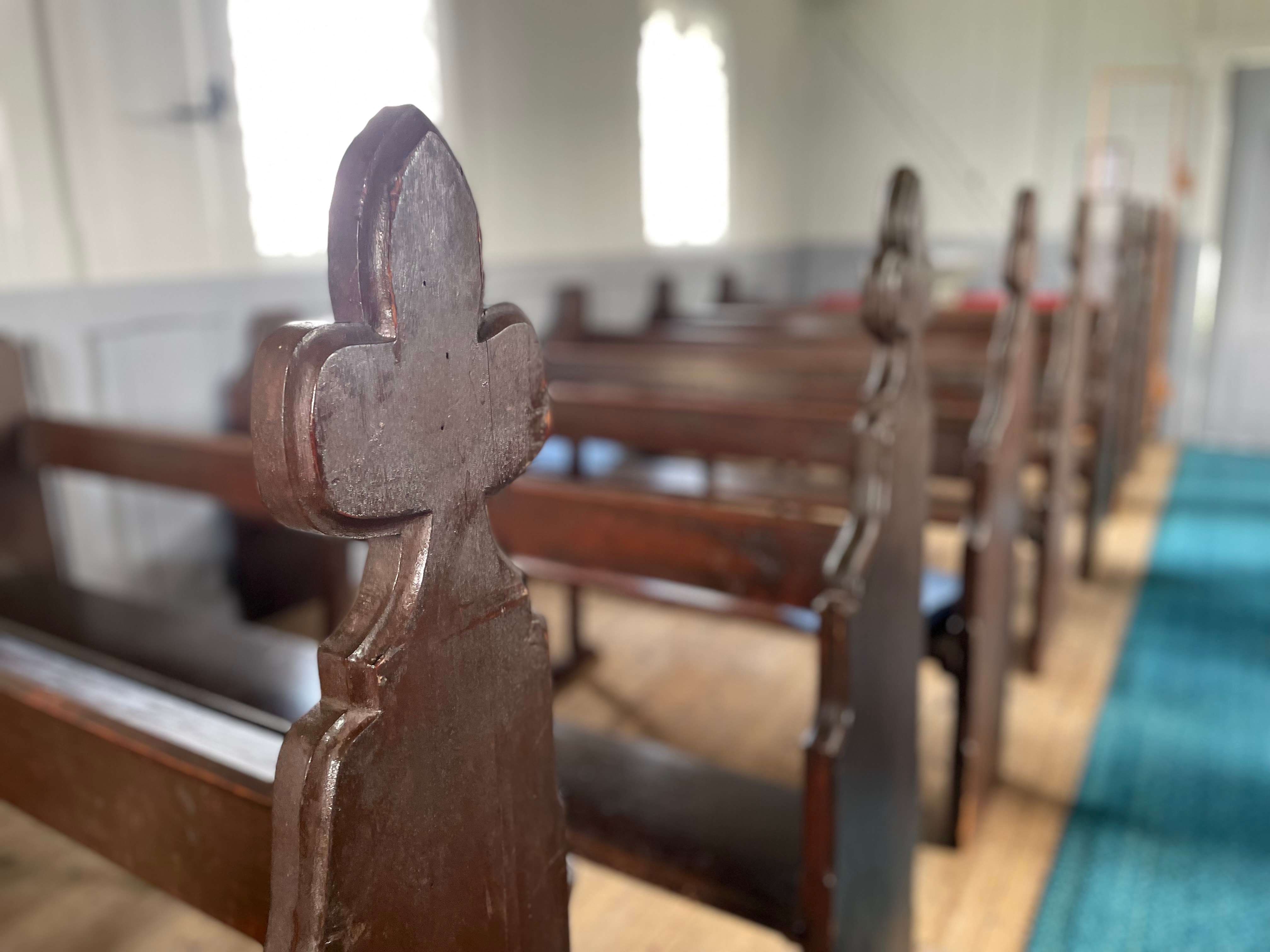 church pews 