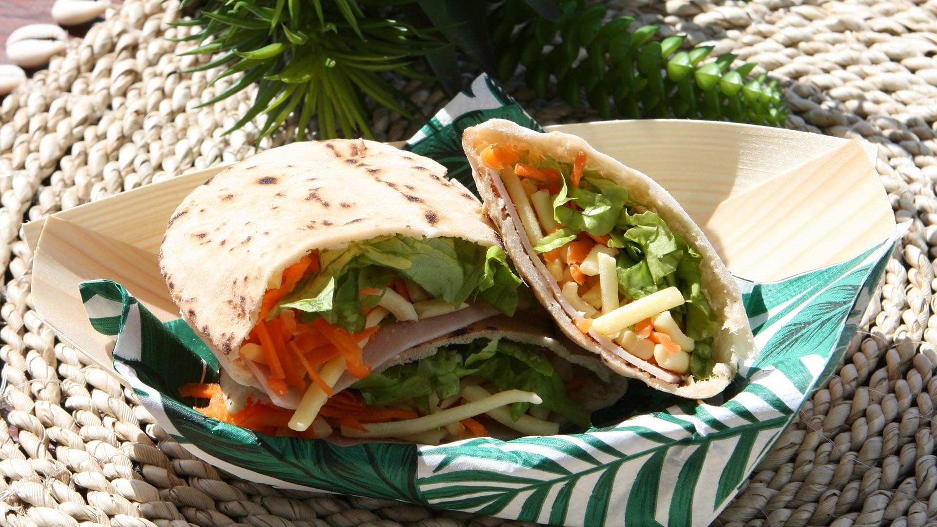 Pita Pocket Sandwiches - ABC Kids