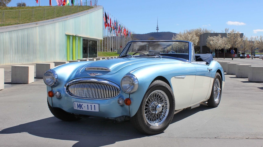 Austin Healey 3000.