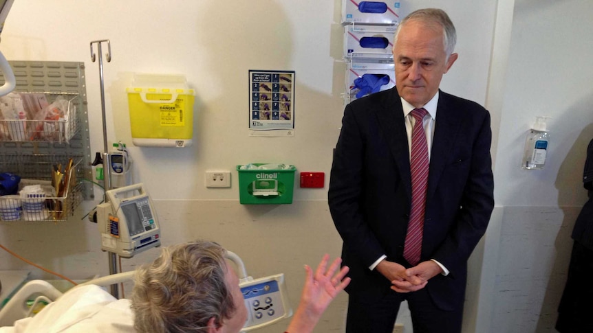 Malcolm Turnbull talks to Mersey hospital patient