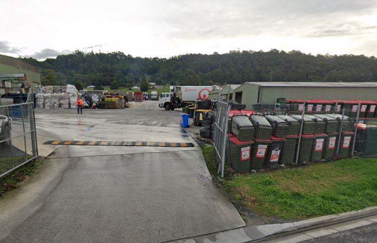 Exterior Veolia waste facility.