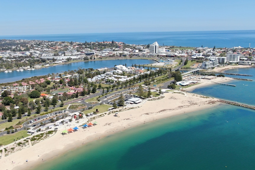 An aerial photo of a coastal town