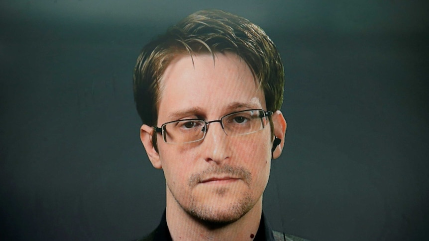 Screenshot of Edward Snowden in video chat