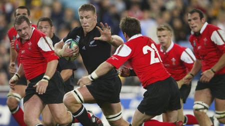 Brad Thorn on the charge for the All Blacks