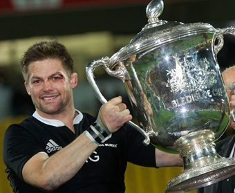 Richie McCaw with Bledisloe Cup