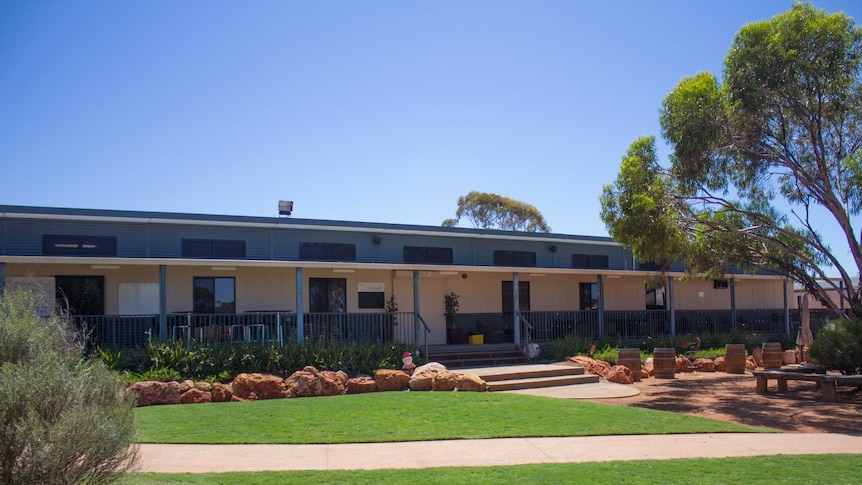 The current temporary clubhouse at the Kalgoorlie Golf Course.