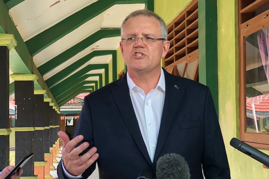 Scott Morrison speaking to the press.