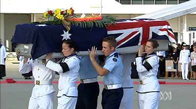 The Federal Government may honour the 9 ADF personnel killed in the Sea King crash with a new medal.