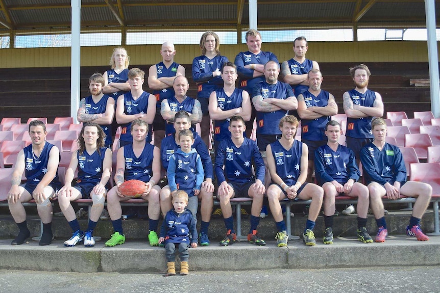 Team photo of the Ararat Eagles Reserves.