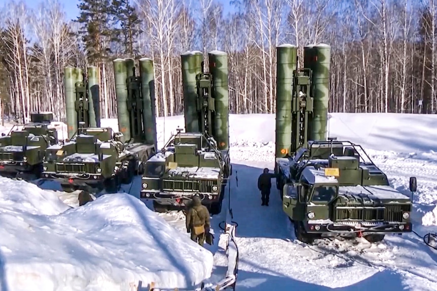 Russian military vehicles in snow