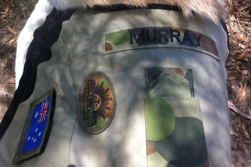 Gunner Murray's camouflage uniform.