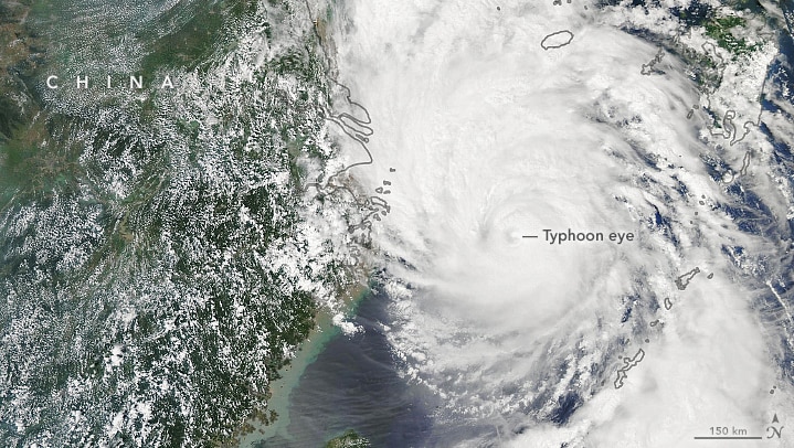 A satellite image shows Typhoon Lingling heading towards the Korean peninsula
