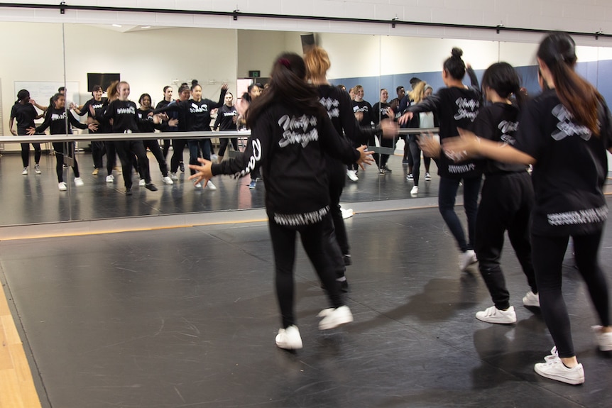 Students from Girrawheen SHS in a workshop at WAAPA.