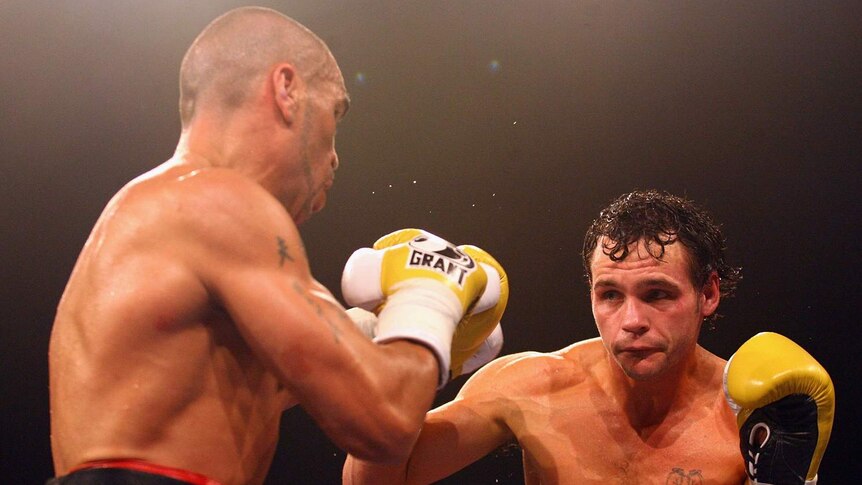 Anthony Mundine and Daniel Geale in their world title fight in Brisbane in 2009.