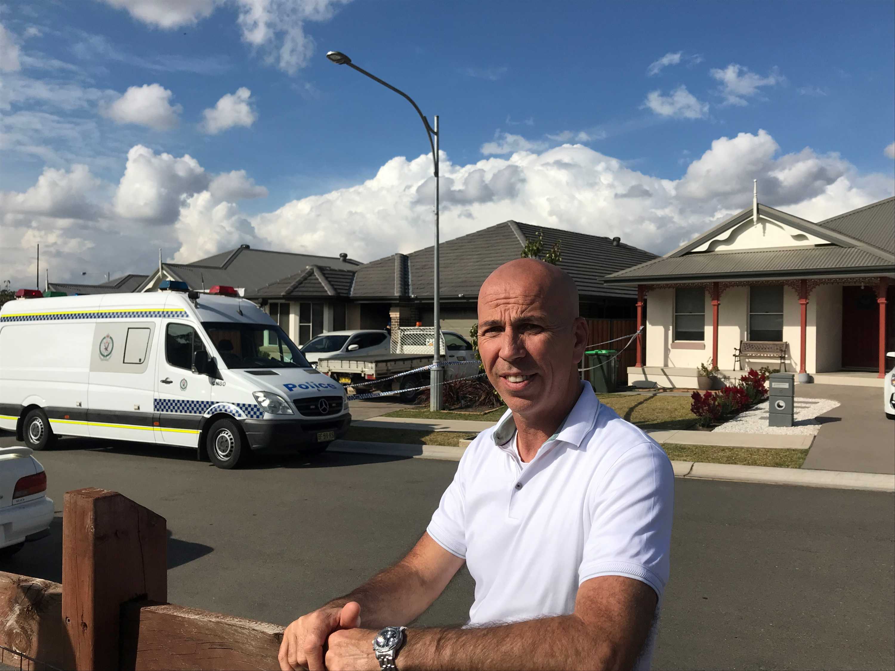 Body found after reports of home invasion and house fire in Elderslie