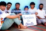 Nauru detainees have quit their hunger strike