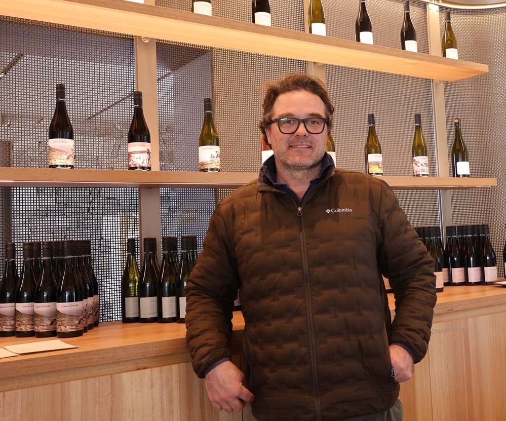 Organic Tasmanian winery gaining attention from around then world - ABC ...