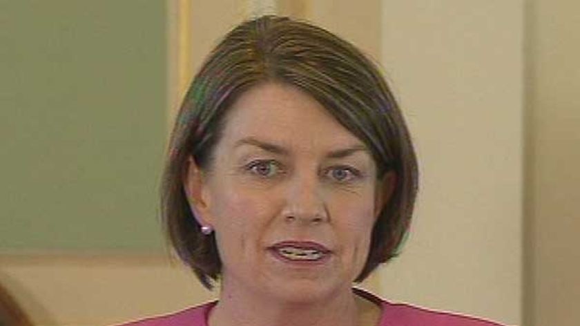 Ms Bligh has urged both sides to agree on changing the tax package.