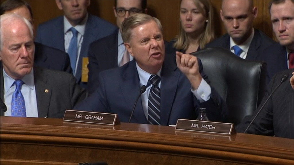 Christine Blasey Ford 100 Per Cent Sure Kavanaugh Was Her Attacker But The Trump Nominee Denies Claims Abc News