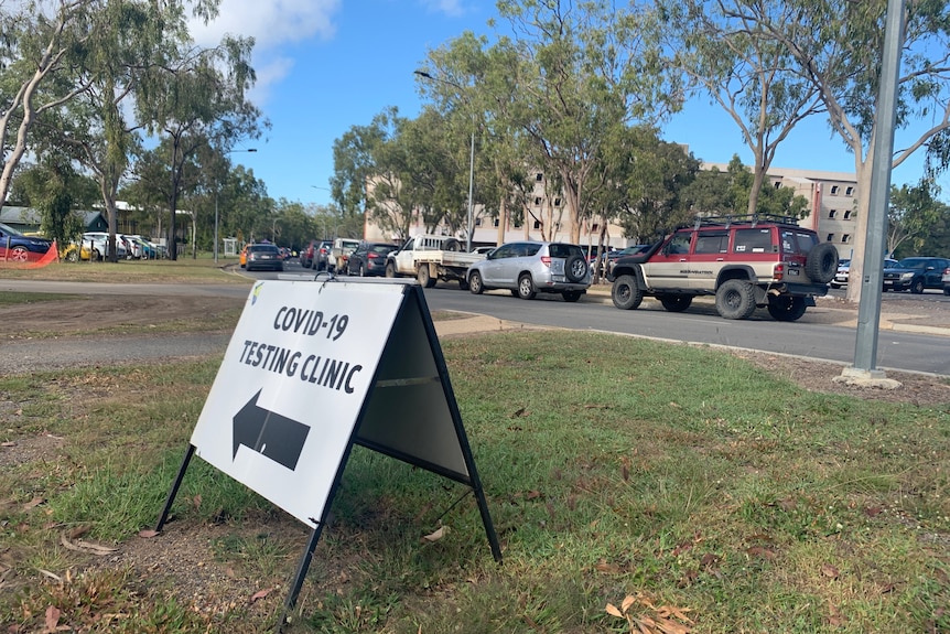 Cars lining up at the clinic.