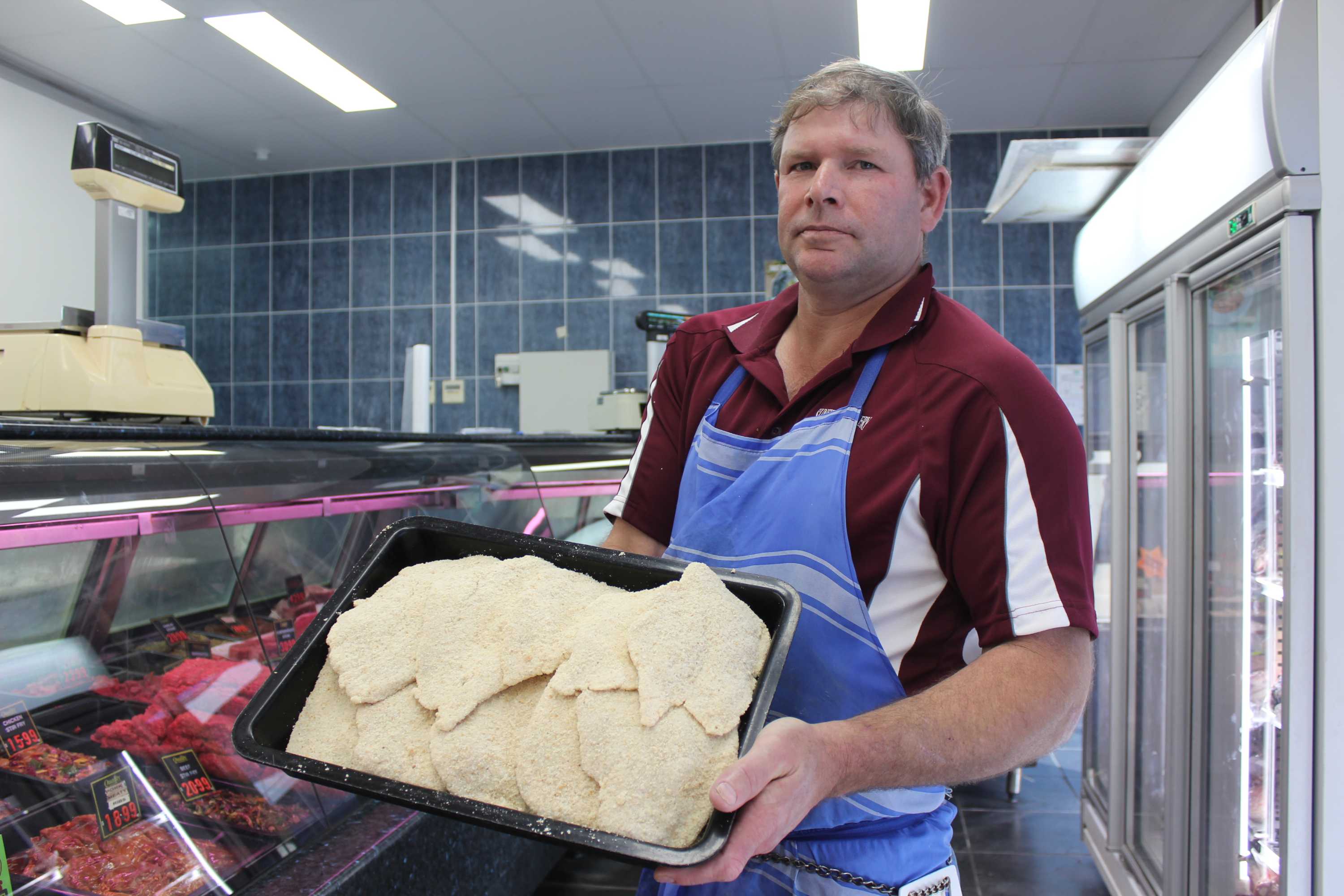 War on Waste: Outback butcher feeds waste to the dogs and value-adds to ...