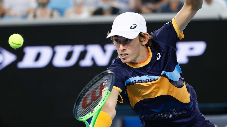 Alex de Minaur's losing run continues in Monte Carlo, John Millman through to second round