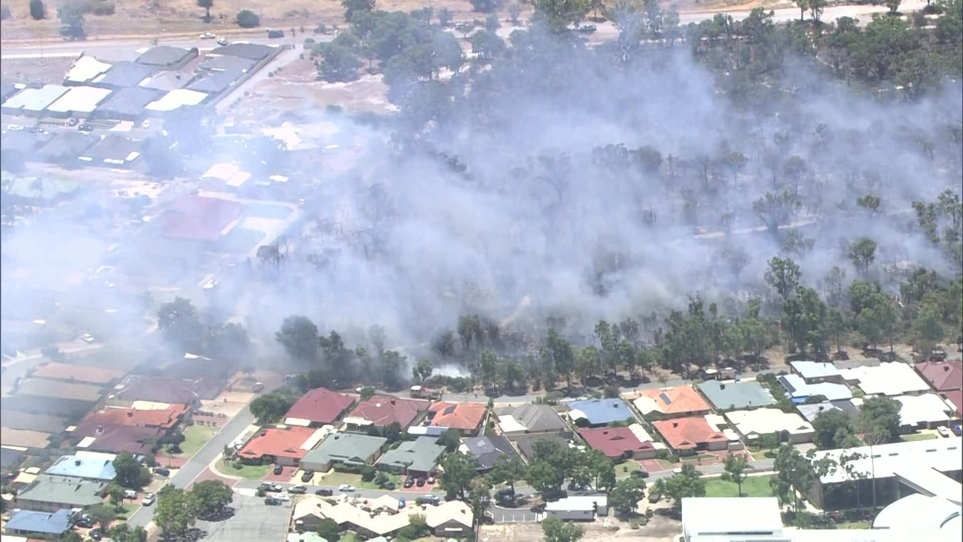 Warning for bushfire in Wheatbelt downgraded, arson suspected in
