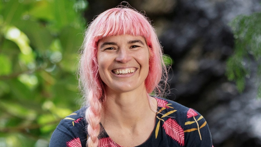 Hannah Moloney - presenter on Gardening Australia