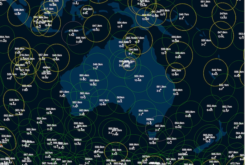 Starlink satellites over Australia, with the green and yellow circles showing the area of coverage.