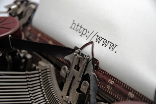 Internet typewriter (Thinkstock:iStockphoto)