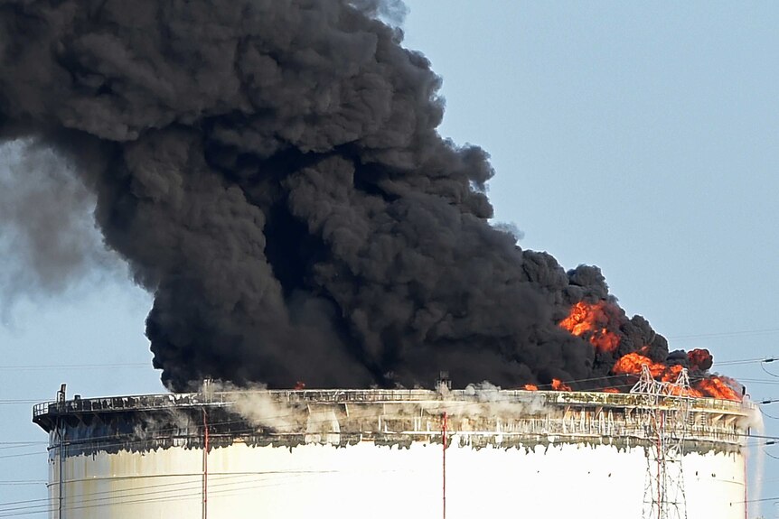Petrochemical plant fire in France