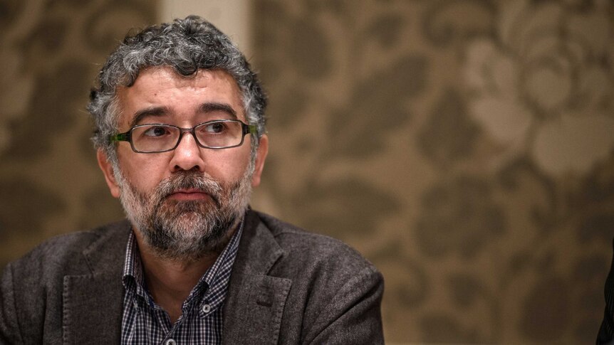 Erol Onderoglu during a press meeting.