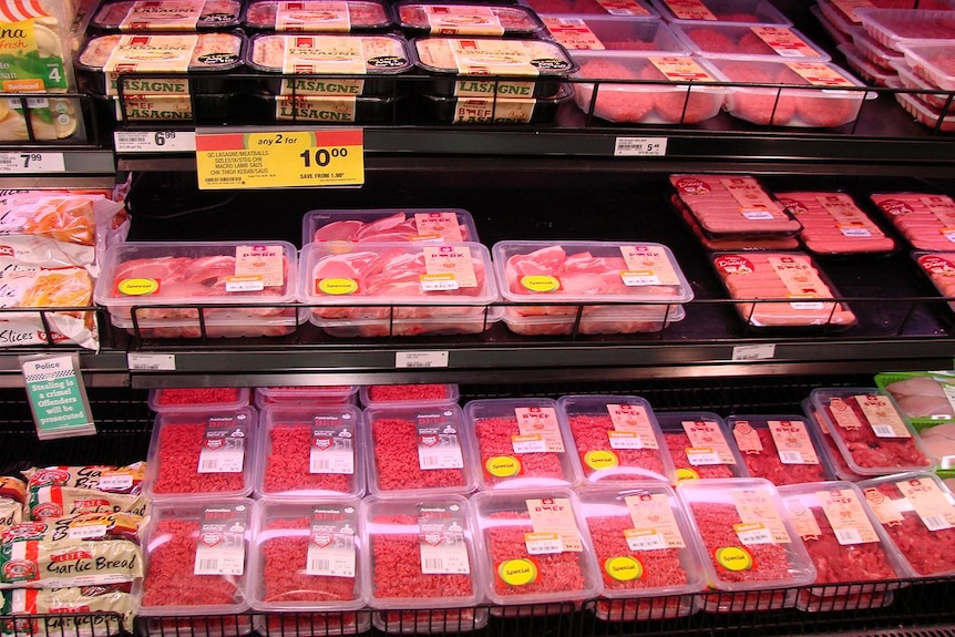 Viande en vente au supermarché Woolworths