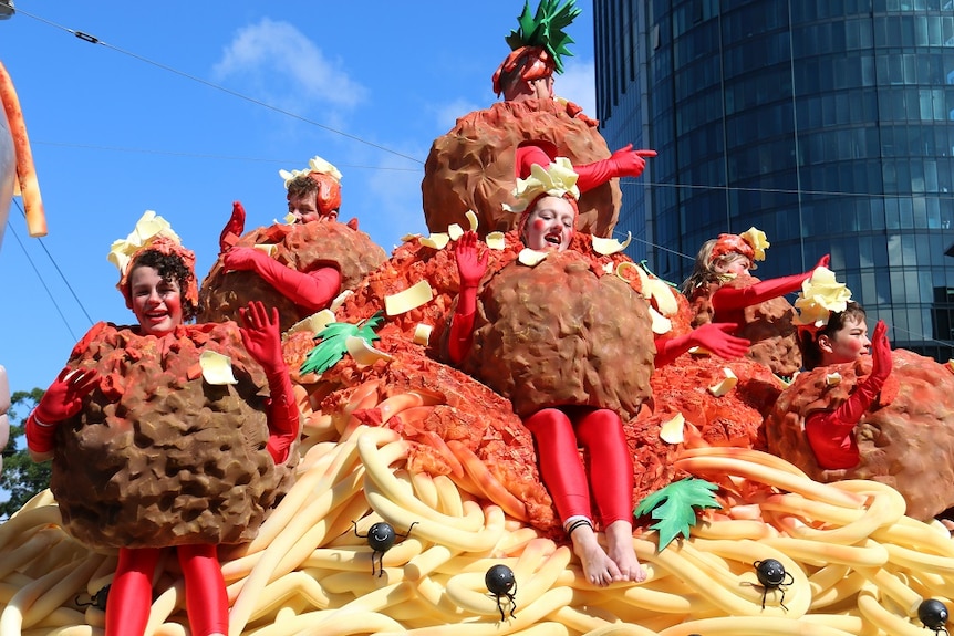 Children dressed as meatballs atop a Moomba parade float