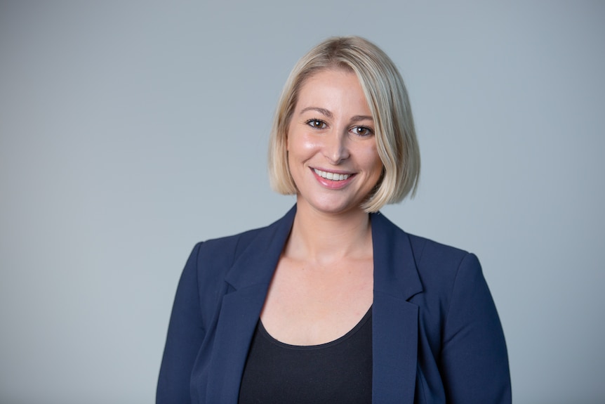 Woman smiling to camera