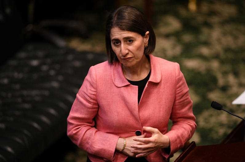 Glady sberejiklian in a pink jacket in parliament.