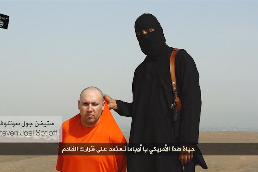 IS threatened the life of journalist Steven Sotloff in a video released last week.