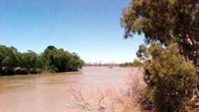 Hopes of Menindee Lakes water for the Murray