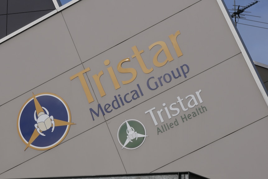 Tristar sign