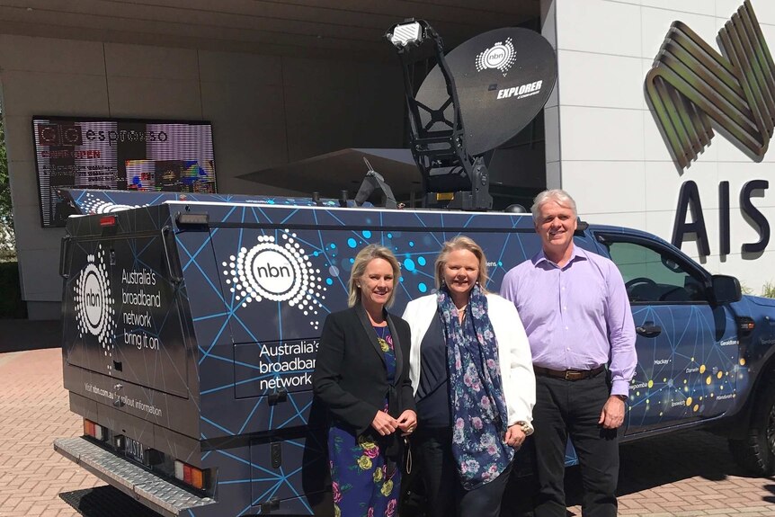 Kristy Sparrow meets with NBN Co and Minister Fiona Nash