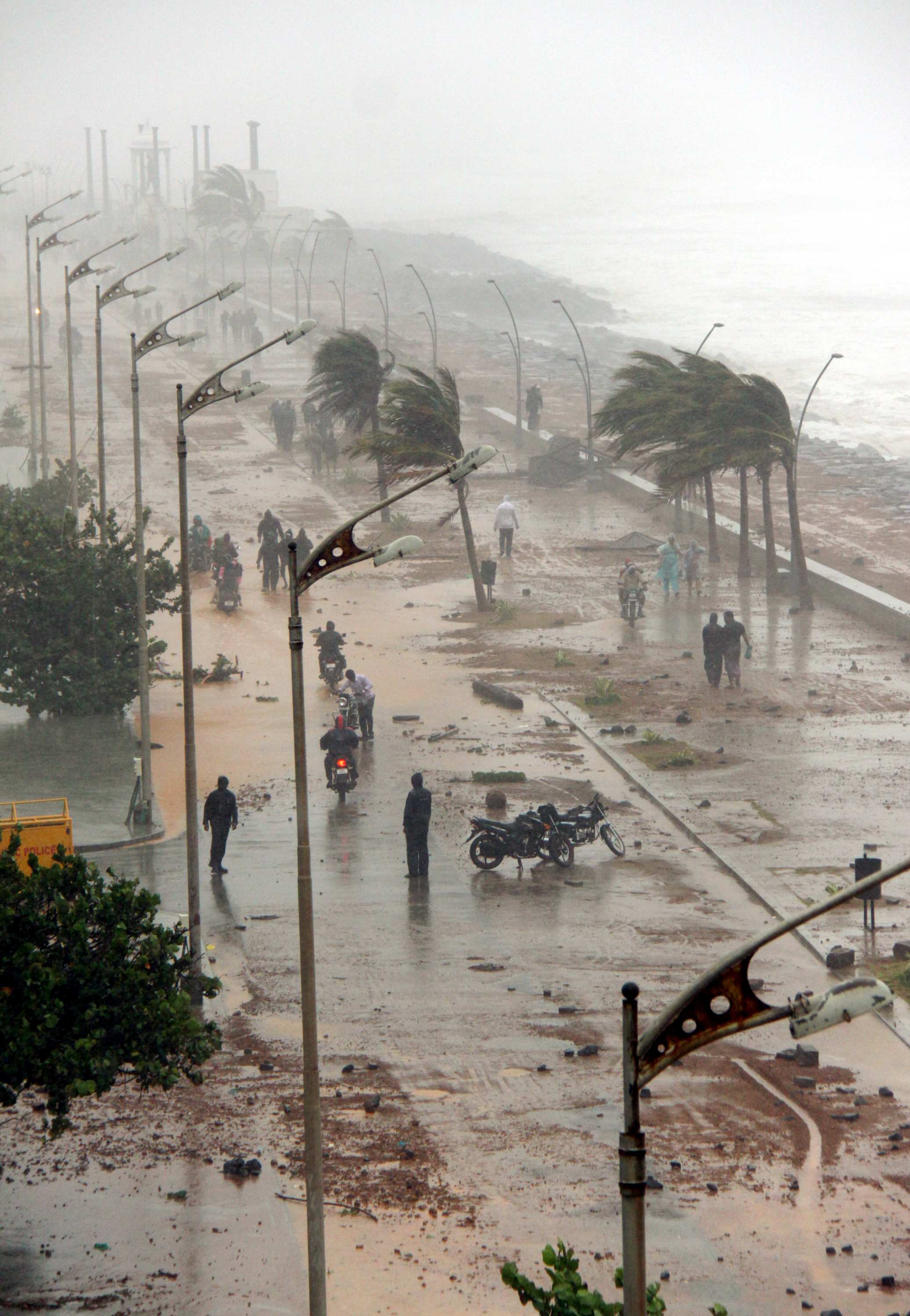 Cyclone Nilam Kills 7 In India, Sri Lanka: Reports - ABC News